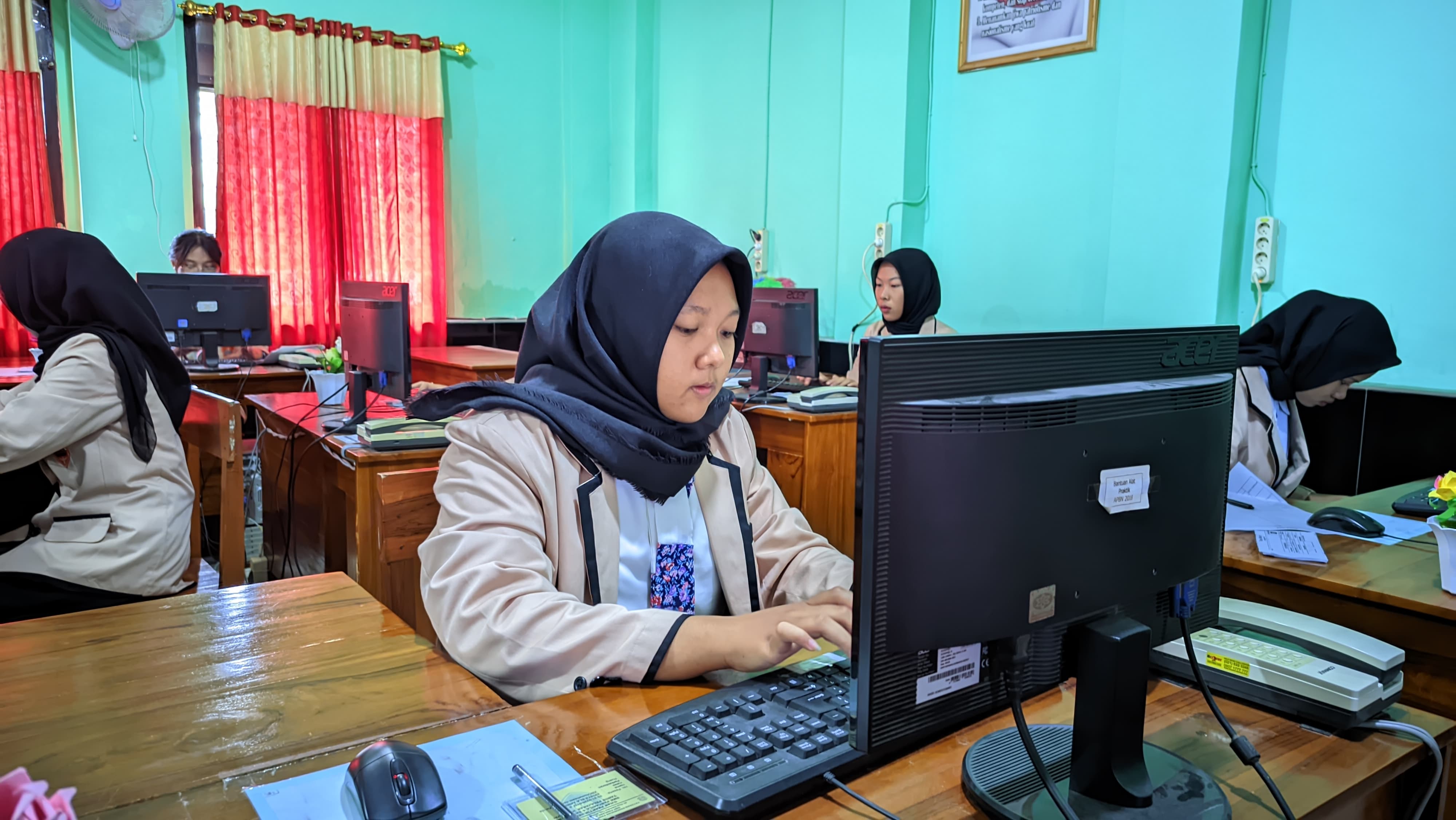 Manajemen Perkantoran dan Layanan Bisnis 6