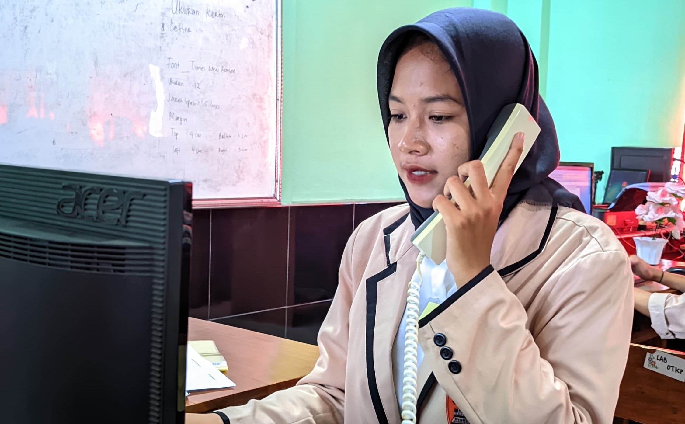 Manajemen Perkantoran dan Layanan Bisnis 7