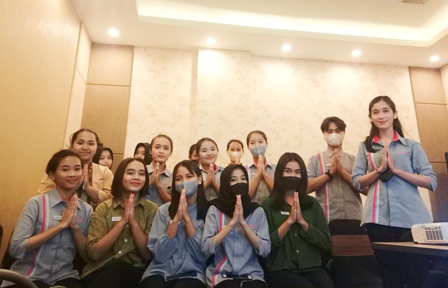Manajemen Perkantoran dan Layanan Bisnis 15